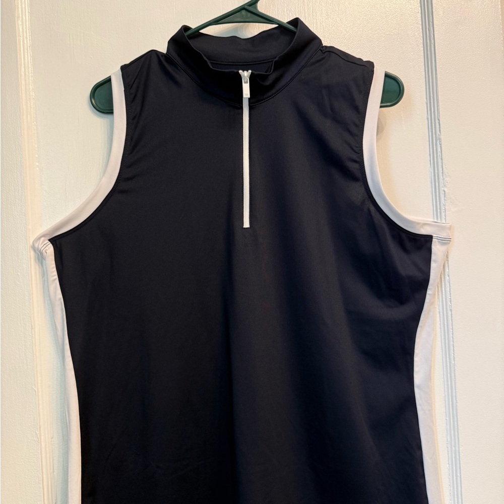 Tail Black and White Sleeveless Zip-Front Tank
